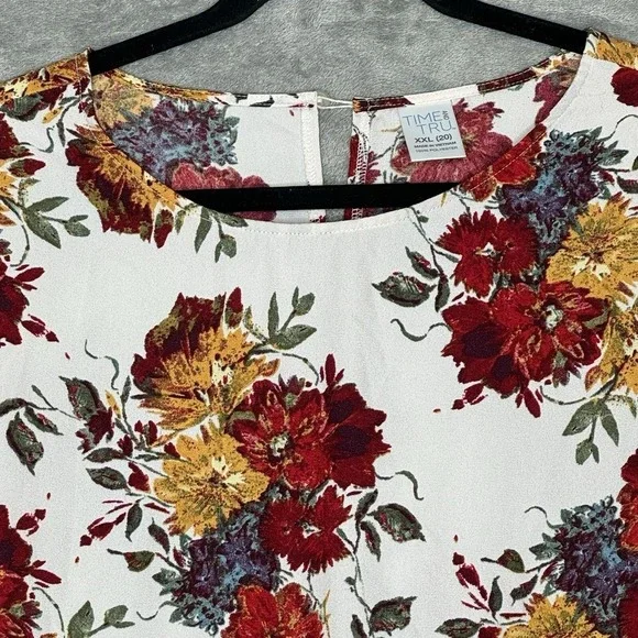 Time and Tru XXL 2X Shirt Top White Floral Flower Bell 3/4 Sleeve Round Neck - Picture 3 of 9
